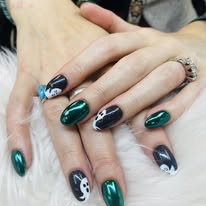 Lima Nails & Spa nail art result